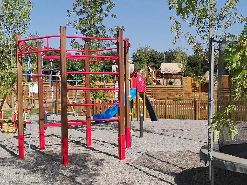 Camping Rural Montori Ultramort